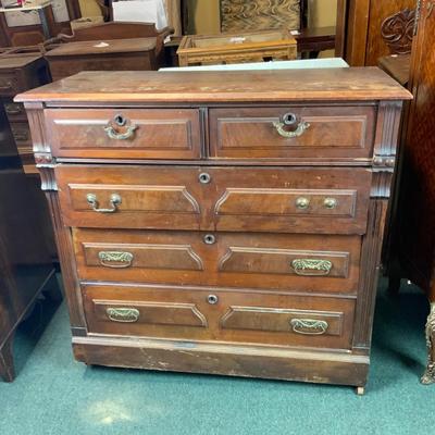 Lot 270 | Victorian Dresser