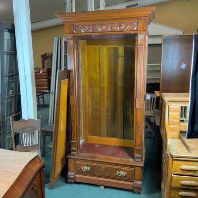 Lot 273 | Large Wardrobe Mirrored Cabinet