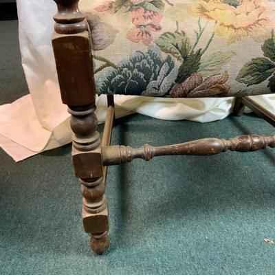 Lot 279 | Floral Arm Chair