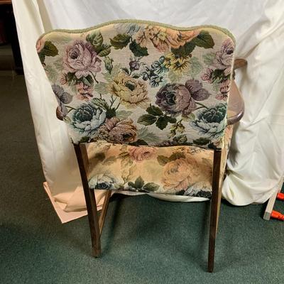 Lot 279 | Floral Arm Chair
