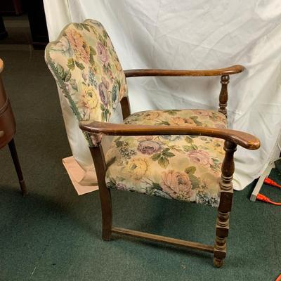 Lot 279 | Floral Arm Chair