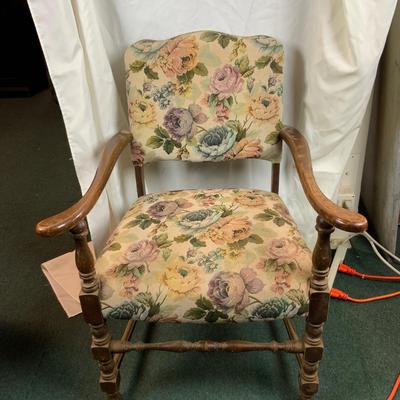 Lot 279 | Floral Arm Chair