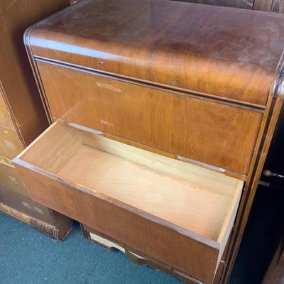 Lot 283 | Art Deco Waterfall Chest