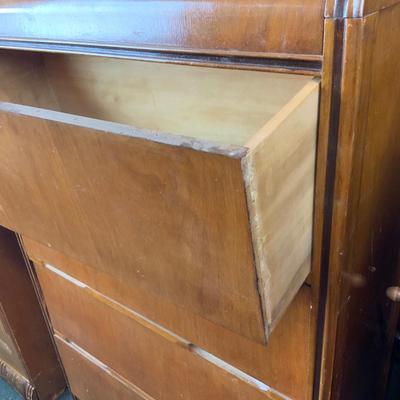 Lot 283 | Art Deco Waterfall Chest
