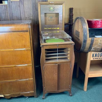 Lot 284 | Oak Victor Victoria Store Display