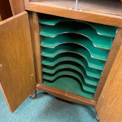 Lot 284 | Oak Victor Victoria Store Display