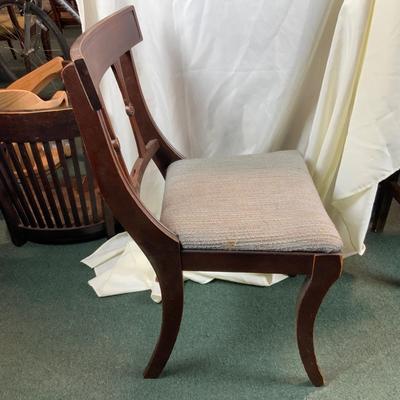 Lot 289 | Single Accent Chair