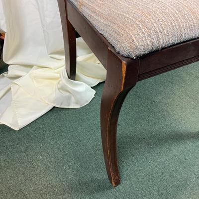 Lot 289 | Single Accent Chair