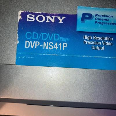 Sony 5.1 Channel AV Receiver- STR-K660P And  Sony DVP-NS41P Progressive Scan Component Digital Video CD/DVD Player