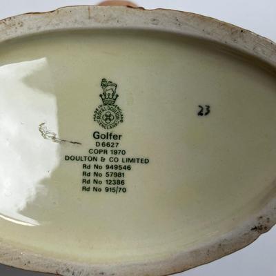 1527 Vintage Royal Doulton Large Golfer Toby Mug D6627