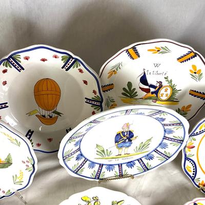 1532 Set of 12 Vintage Quimper Plates