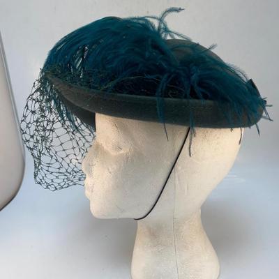 Vintage Dark Teal Green Netted with Ostrich Feather Wool Fascinator Hat