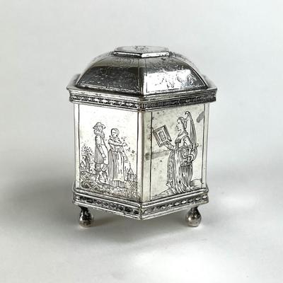 1535 MMA Sterling Silver Dutch Marriage Box