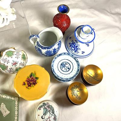 1536 Lot of Vintage Bowls, Cat Lamp, Marble Plate