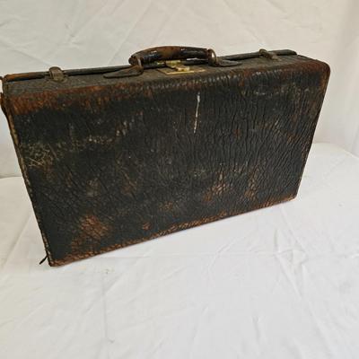 Pair of Vintage Leather Suitcases  (WS-JS)