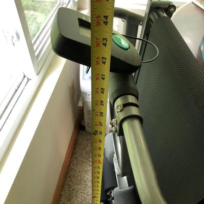 Compact Manual Treadmill #1 Tested -Lot 278