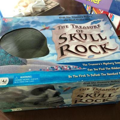 Games; Board Games. Etch A Sketch & more -Lot 280