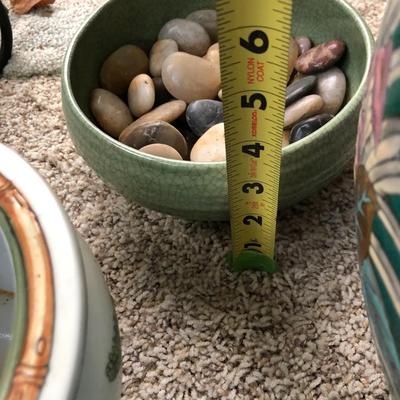 Plants-Pots-Stands-Stones Lot 284