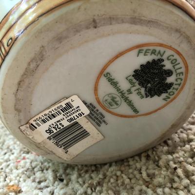 Plants-Pots-Stands-Stones Lot 284