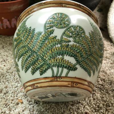 Plants-Pots-Stands-Stones Lot 284