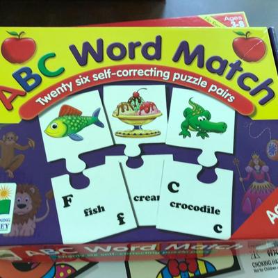 Kids Floor Puzzles, Coloring Books & More -Lot 285