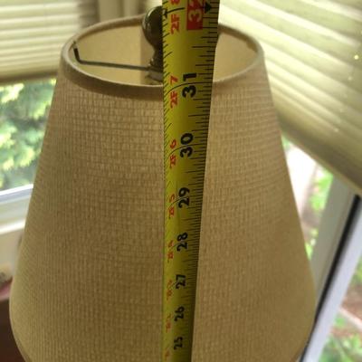 Vintage Very Heavy Brass Base Table Lamp Tested -Lot 289