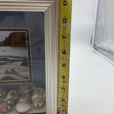Beach shadow box
