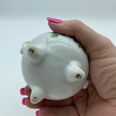 Mini floral oil lamp