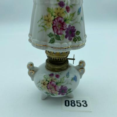 Mini floral oil lamp