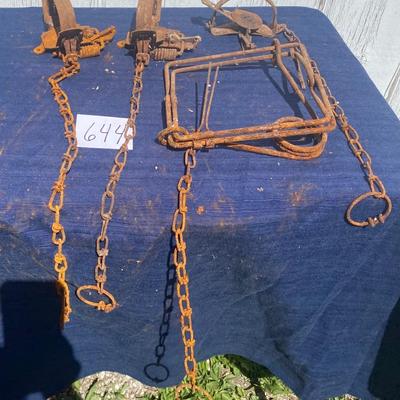 Vintage Traps