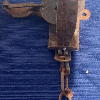Vintage Traps