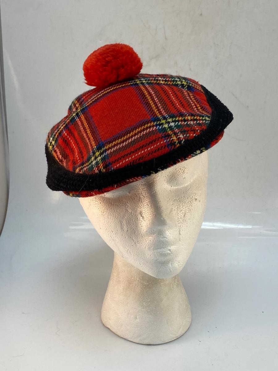 Plaid golf hat with pom pom sale