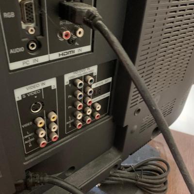 Sony Bravia 32â€ Flat Screen TV w/stand