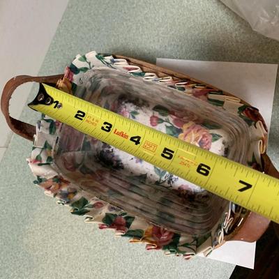 3 Longaberger Baskets - Magazine Rack + 2 Other Baskets Lot