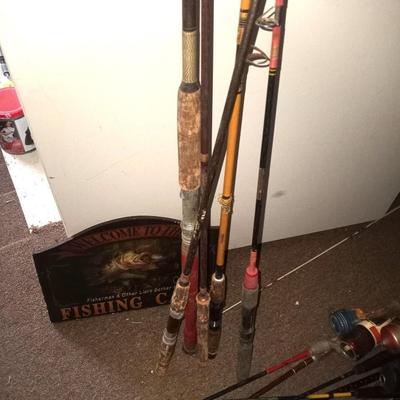 MANY BAMBOO FLY RODS AND FISHING POLES, WOODEN FISHING SIGN