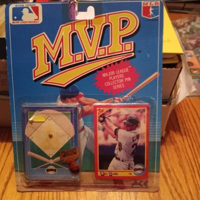 BASEBALL TRADING CARDS