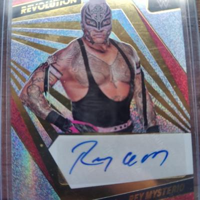 SIGNED REY MYSTERIO TRADING CARD