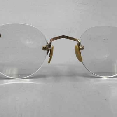 Pair of Vintage Antique Thin Gold Tone Wire Framed Eyeglasses with Glasses Case