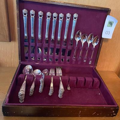 1847 Rogers Bros. (Eternally Yours) I.S set