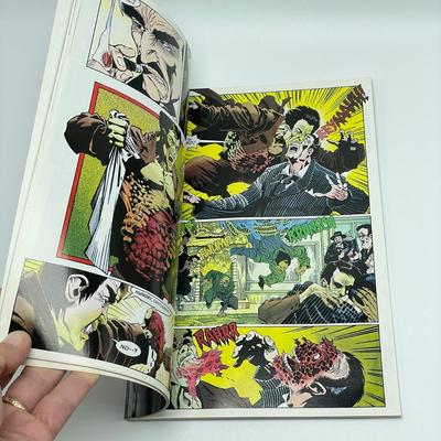 Batman Bloodstorm - Hard Cover & Paperback (S2-SS)