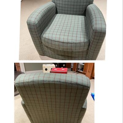 PLAID CHAIR