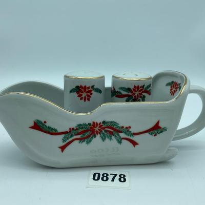 Vtg Tienshan Christmas gravy sleigh boat and salt & pepper shakers