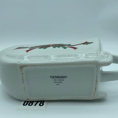 Vtg Tienshan Christmas gravy sleigh boat and salt & pepper shakers