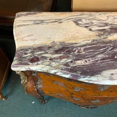 Lot 298 | Marble-Top Bombay Commode