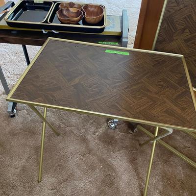 MCM bar cart/Set of TV trays