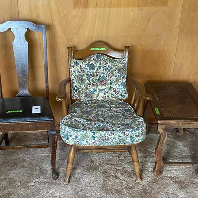Lot of vintage chairs and small cane bench