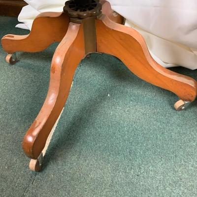 Lot 311 | Swivel Office Chair | Patent Year 1887