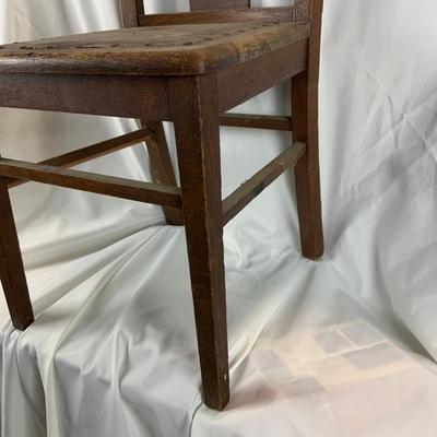 Lot 316 | Single Leather Seat Chair