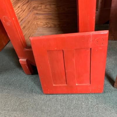 Lot 319 | Painted Ice Chest