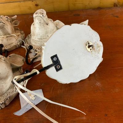 Lot 322 | Seven Modern Livestock Hooks